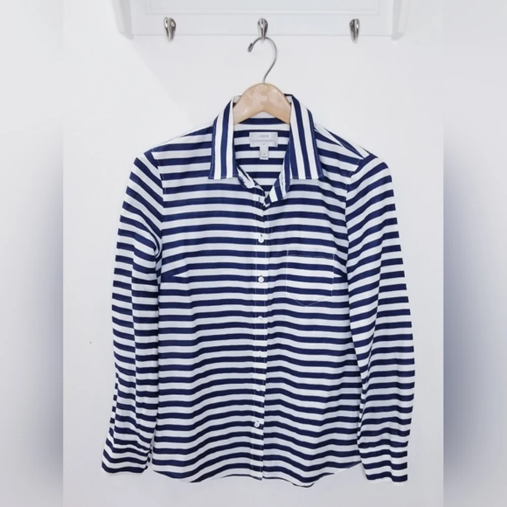J.Crew Ivory and Navy Stripe Long Sleeve Buttondown Boy Shirt Sz 4